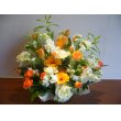 東京都目黒区シーズン花達の花　Yellow・Orenge　アレンジメント